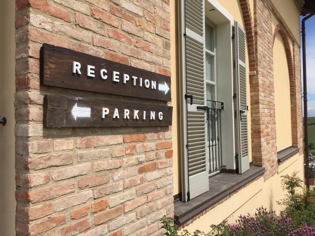 Naturalmente Wine Resort Agliano Terme Exteriör bild