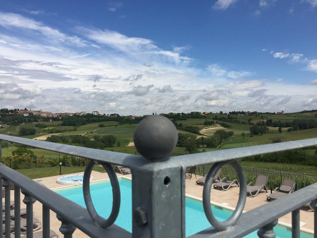 Naturalmente Wine Resort Agliano Terme Exteriör bild